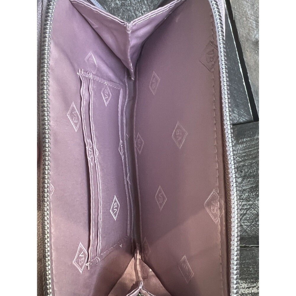 Vera Bradley Ultralight RFID Accordion Wristlet In Light Purple Lavender - Picture 4 of 5